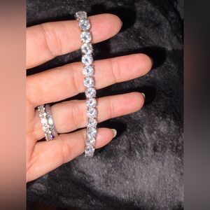 Very sparkling Tennis Bracelet Women Jewelry